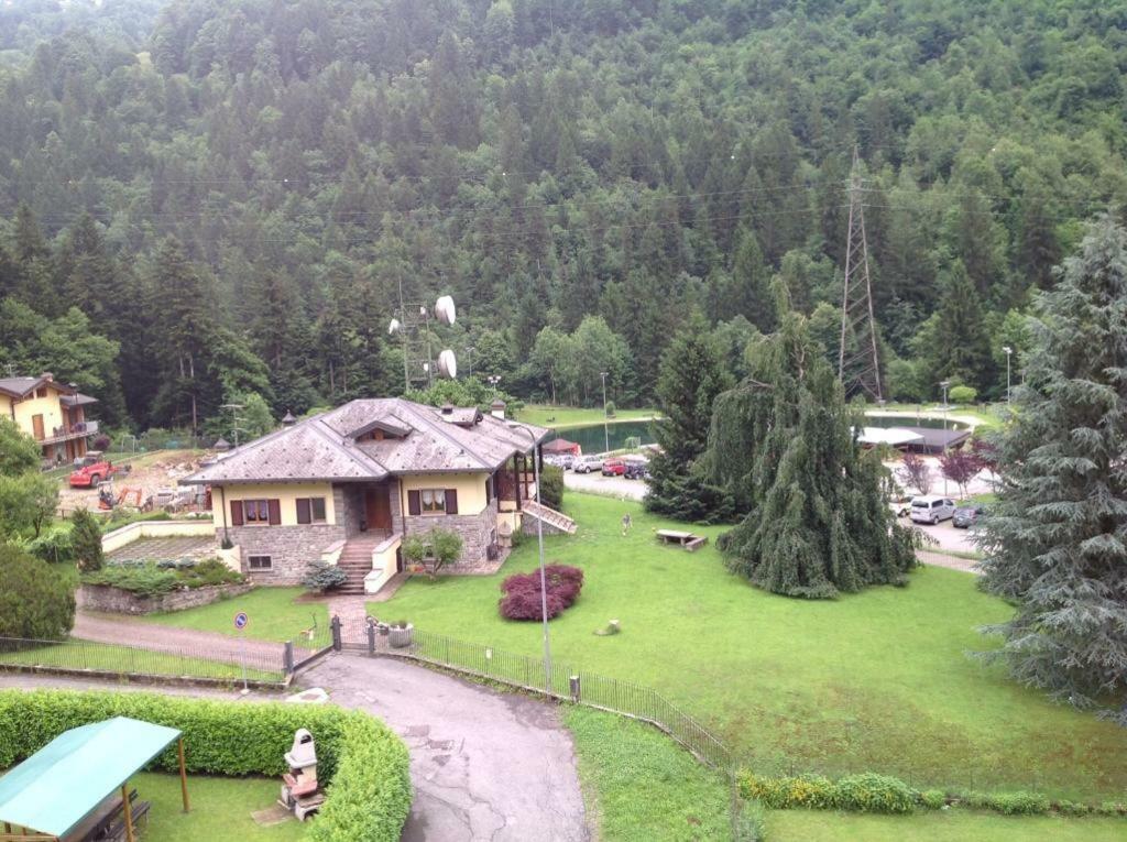 Hotel Ristorante Gromo Bagian luar foto